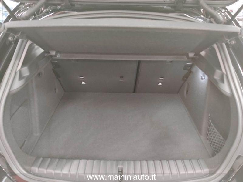BMW Serie 1 116i 5p. Business Advantage + Car Play