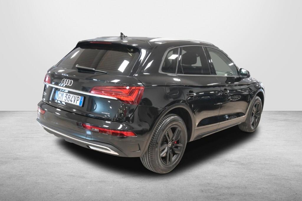 AUDI Q5 40 TDI 204CV S-TRONIC QUATTRO BUSINESS ( FARI LED - CLIMA TRIZONA - ADAPTIVE CRUISE - NAVI - PDC - CERCHI 18 )