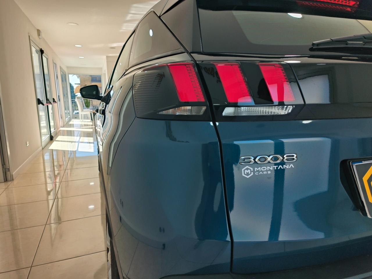 Peugeot 3008 BlueHDi 130 S&S EAT8 Active Pack