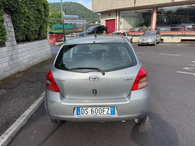 TOYOTA Yaris 2ª serie Yaris 1.4 D-4D 5 porte Sol