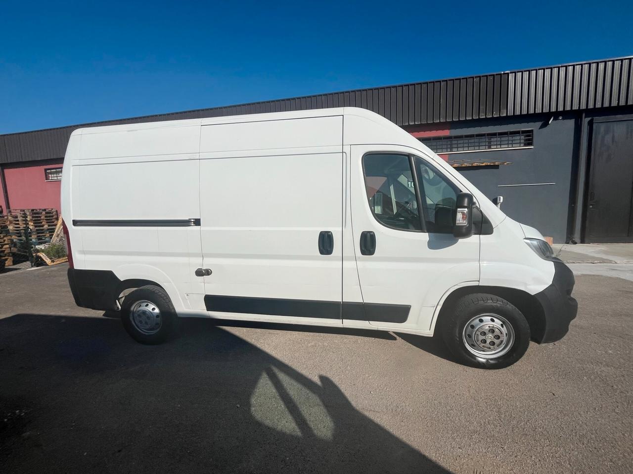 Jumper Furgone Business 33 L2H2 BlueHDi 140 S&S