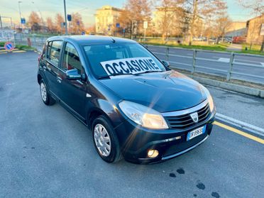 Dacia Sandero 1.4 8V Lauréate