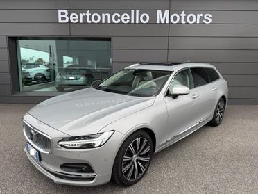 VOLVO V90 B4 2.0 197cv Ultimate Bright FULL-TETTO-HARMAN-LED