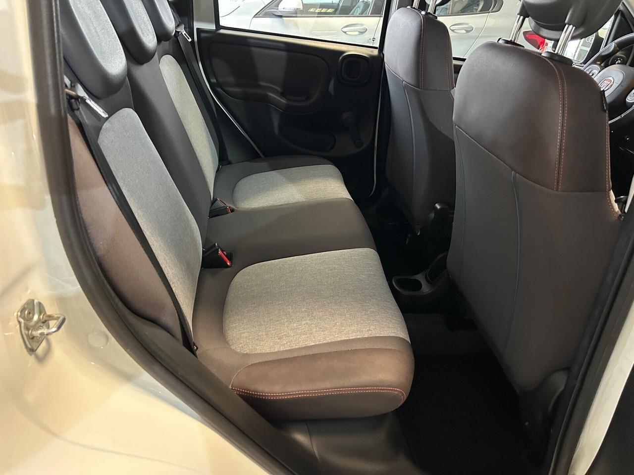 FIAT PANDA CROSS 4X4 1.3 MJ ( 79.000 KM)