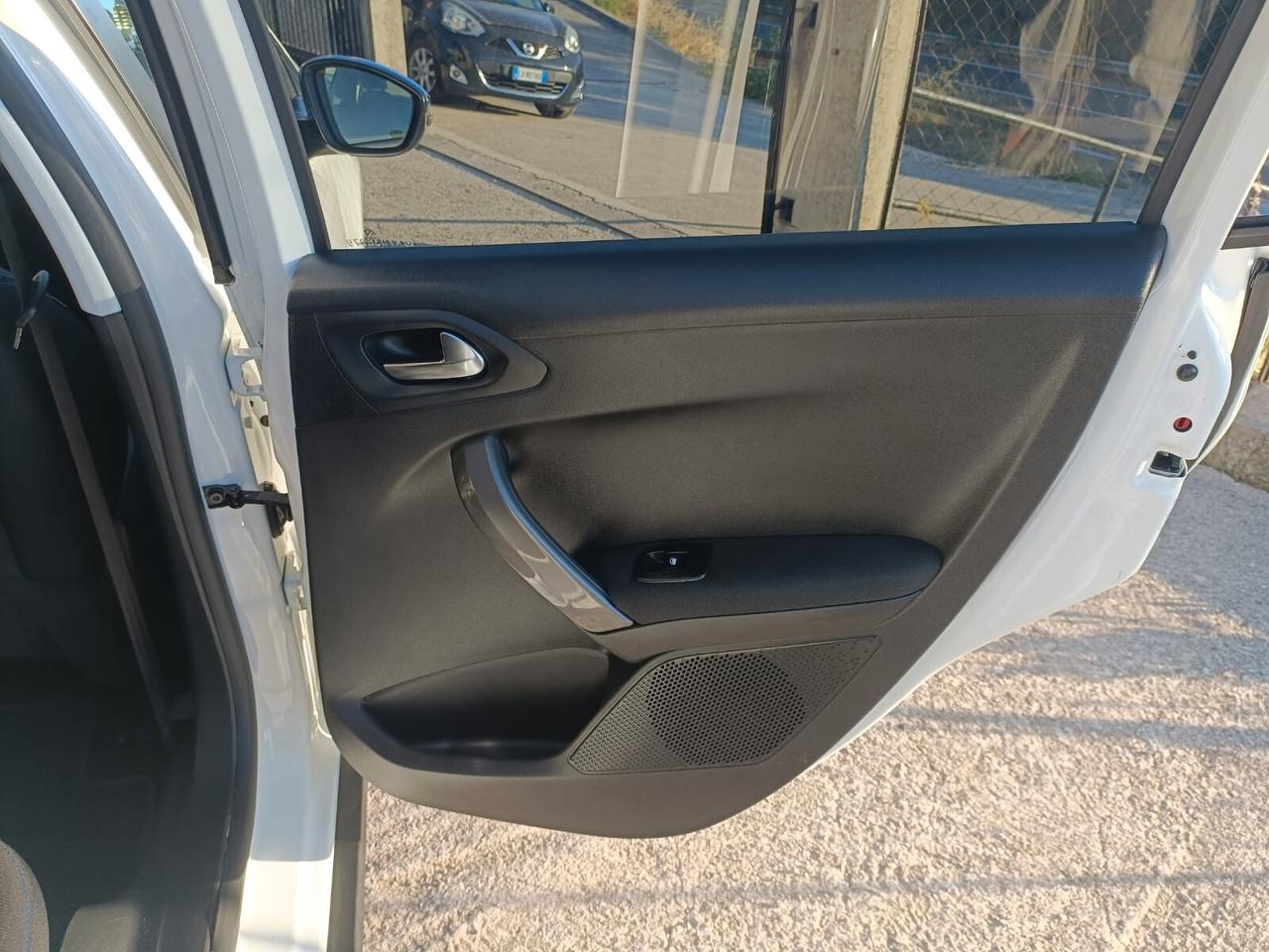 Peugeot 2008 PureTech 82 S&S Allure - 2019