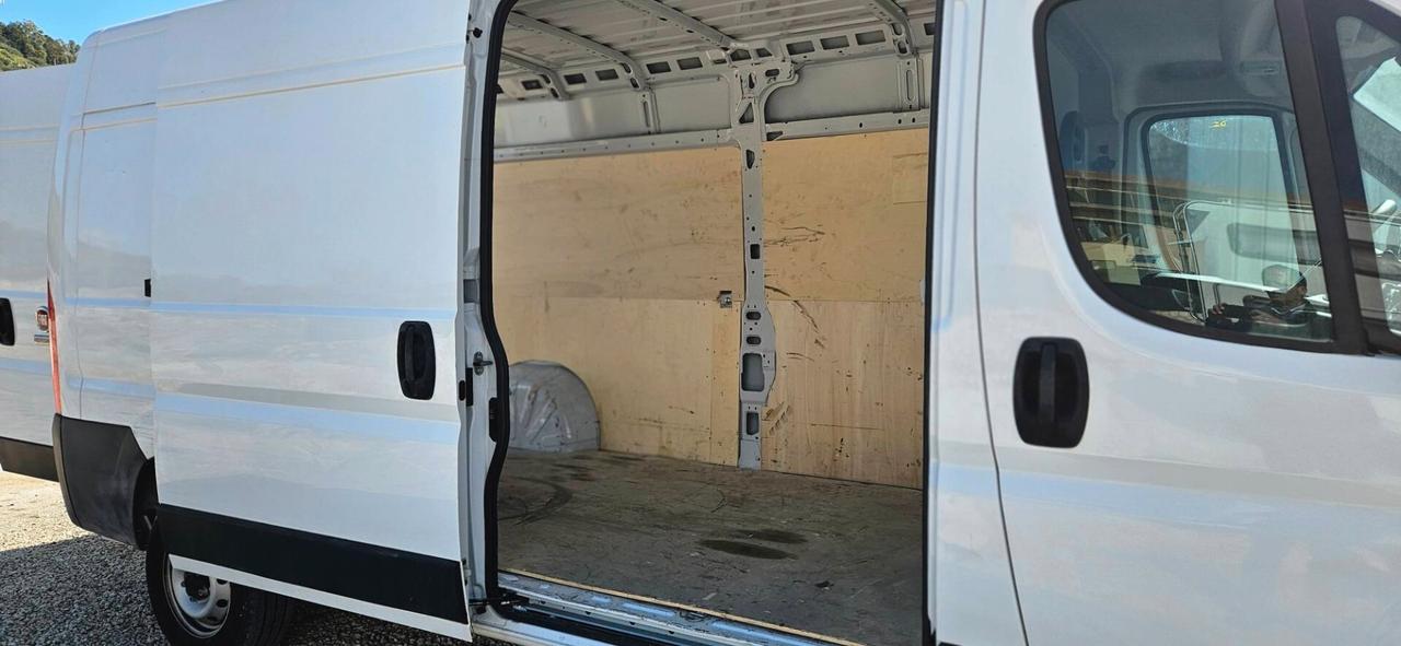 Fiat DUCATO 35 L2H2 2.2 Mjt3 140CV E6D11/ 2023 11.440 km Documentabili