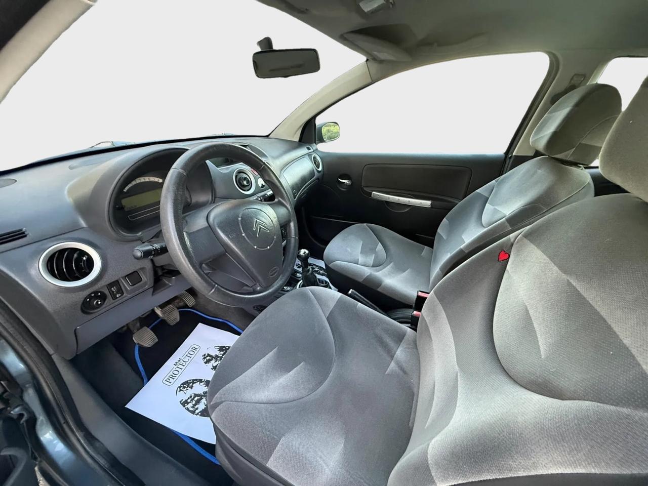 Citroen C2 1.1 benzina anno 2007 neo patentati