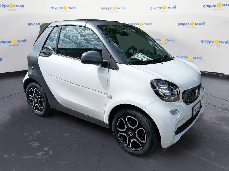 smart fortwo 3ª s. (C453) 70 1.0 twinamic cabrio Passion