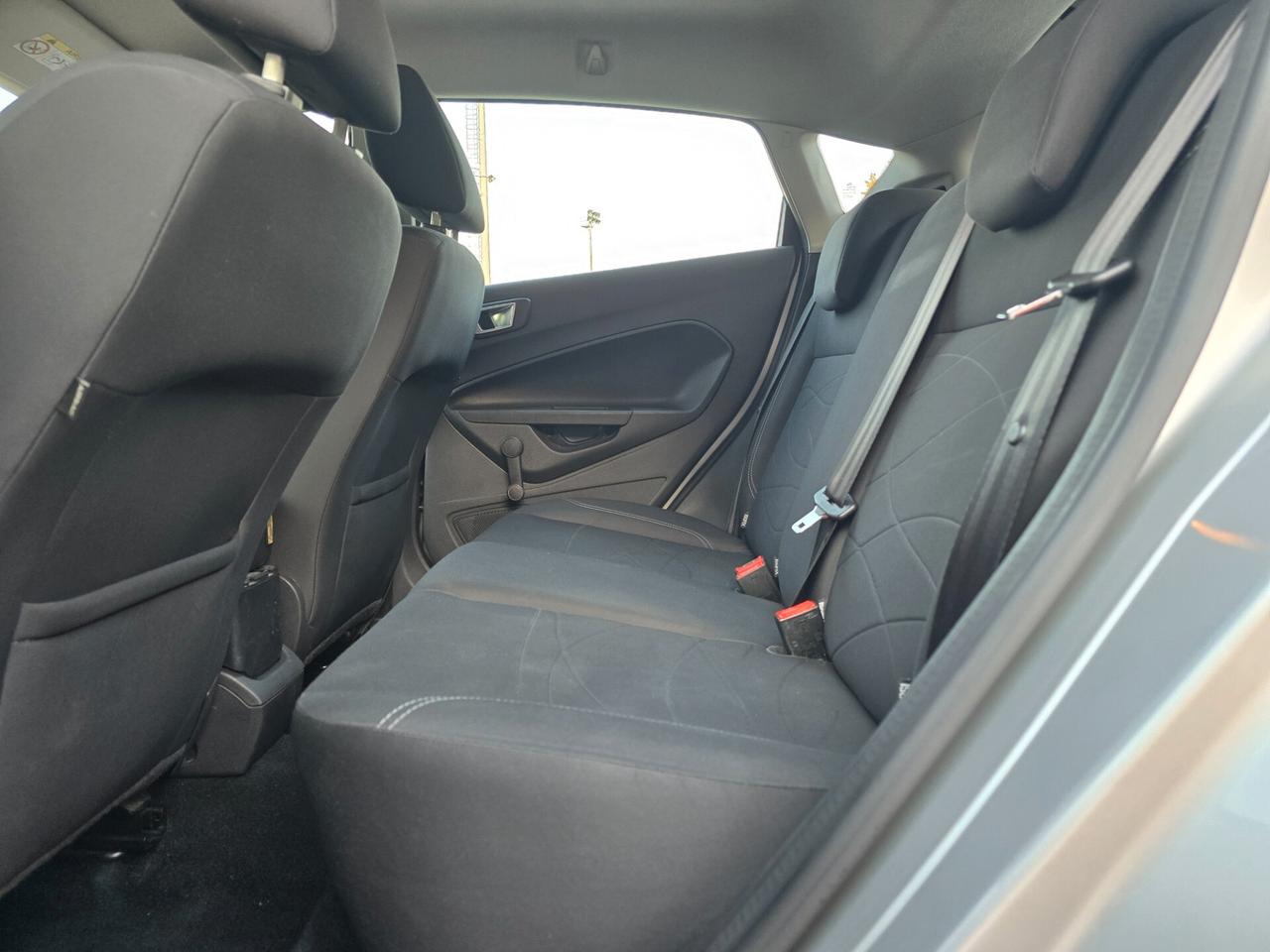 Ford Fiesta 1.5 TDCi 75CV 3 porte Black & White Edition