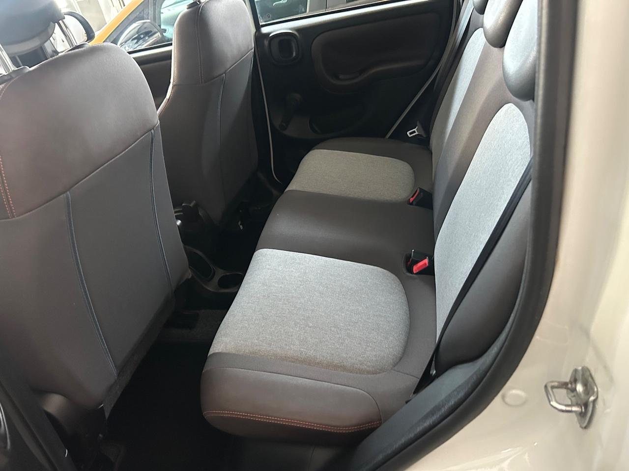 FIAT PANDA CROSS 4X4 1.3 MJ ( 79.000 KM)