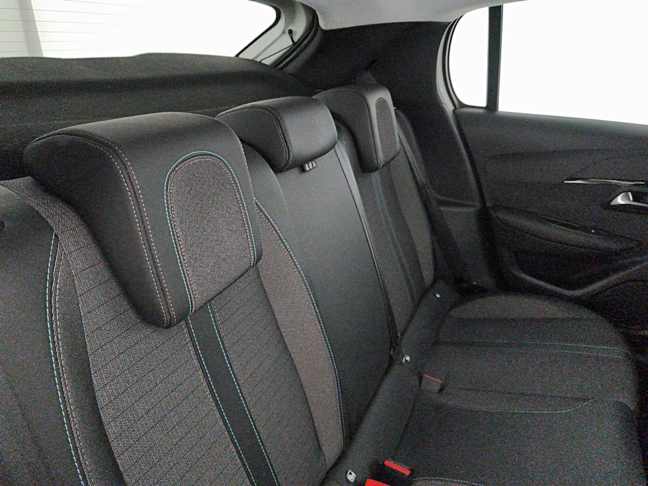 Peugeot 208 1.2 puretech Active Pack 75cv