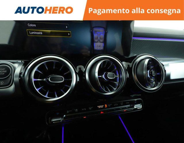 MERCEDES-BENZ GLB 200 d Automatic Premium