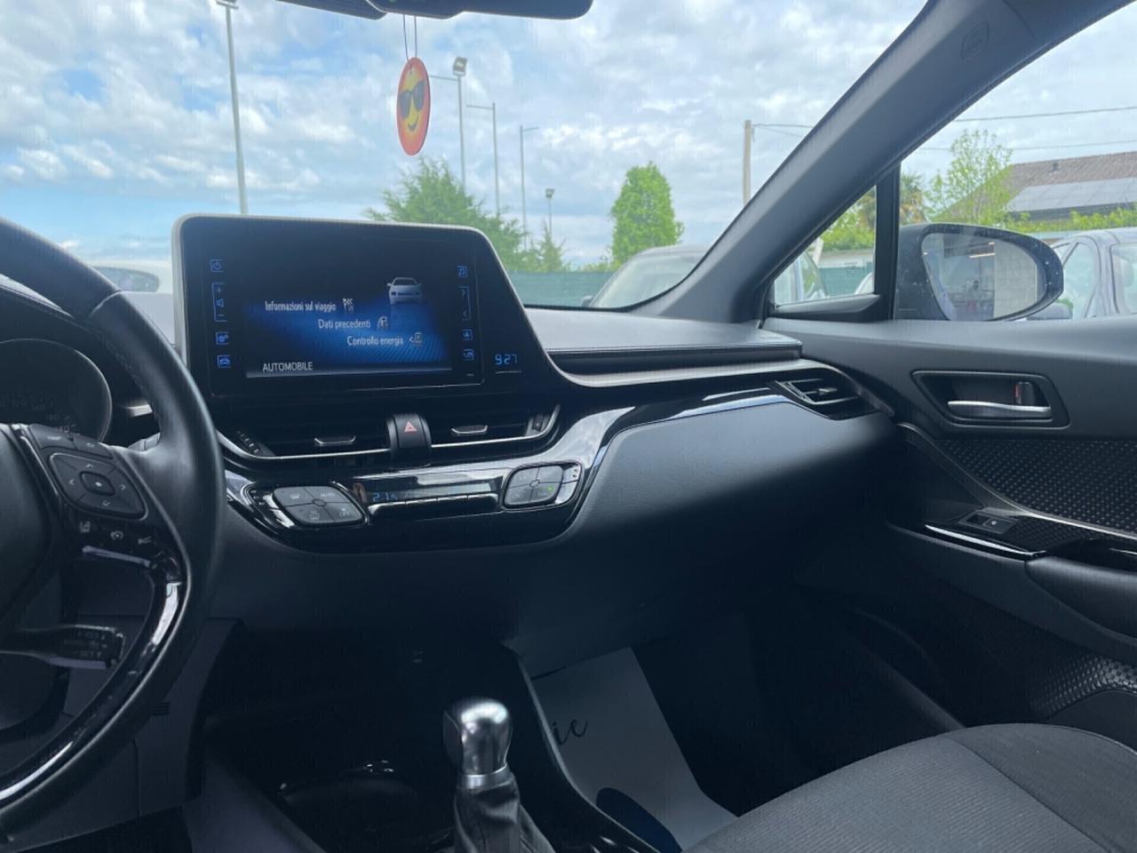 Toyota C-HR 1.8 Ibrida Cambio Automatico Neopatentati