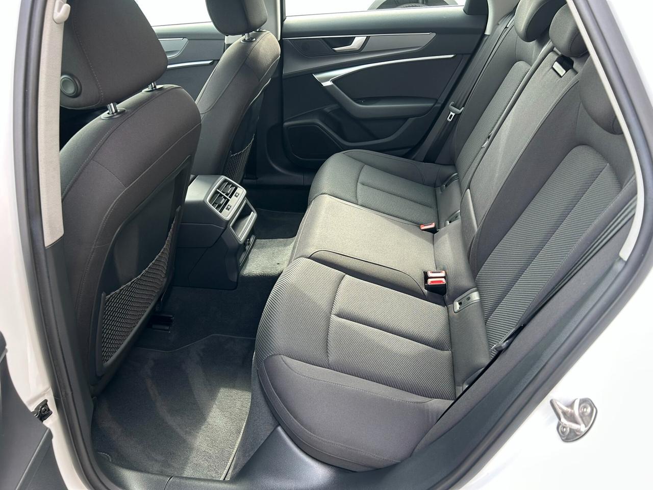 Audi A6 Avant 40 2.0TDI 204CV Mhev QUATTRO S-Tronic Business