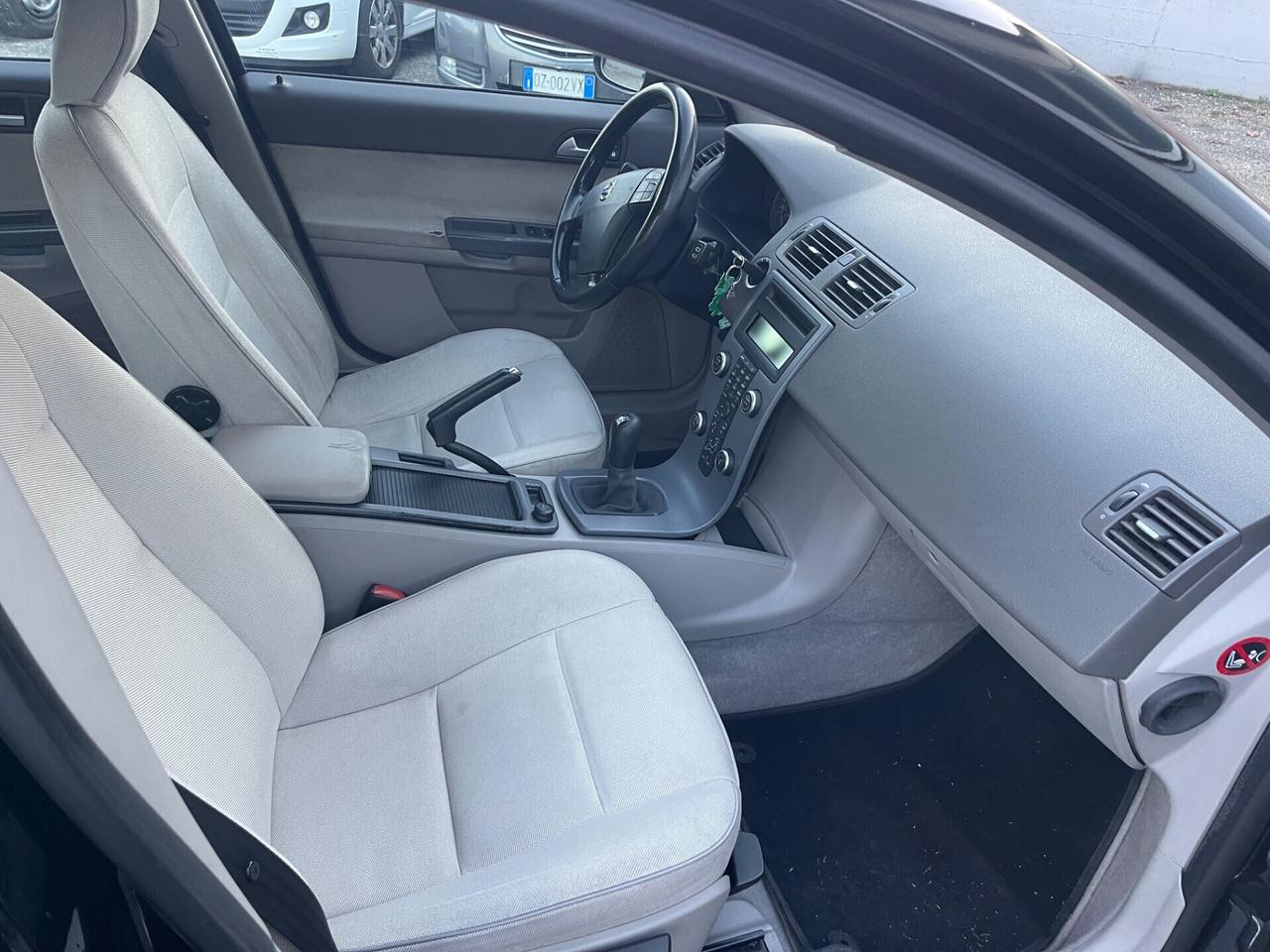 Volvo V50 D4 Geartronic R-design