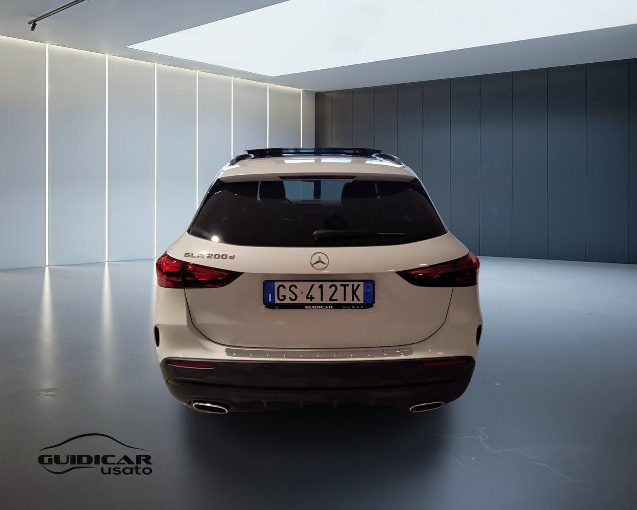 Mercedes-Benz GLA-H247 2023 - GLA 200 d AMG Line Premium auto