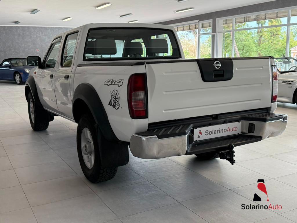 Nissan Cab Double Cab Double Cab 2.5 td 133cv