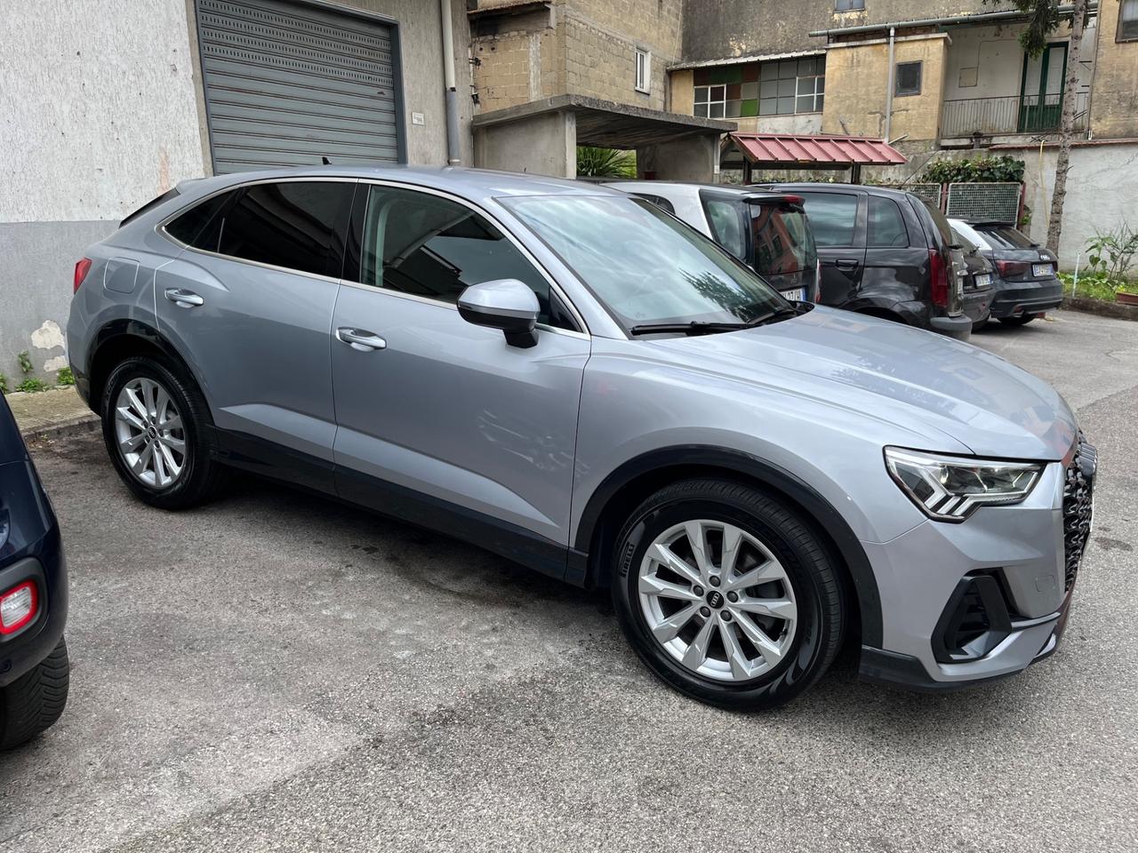 Audi Q3 35 TDI S tronic 2000 TDI 150cv QUATTRO FULL OPTIONAL