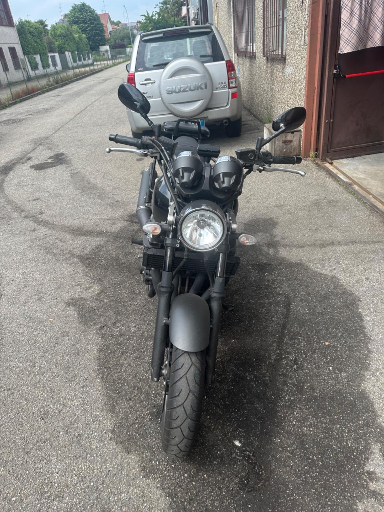 Yamaha XJR 1300 XJR