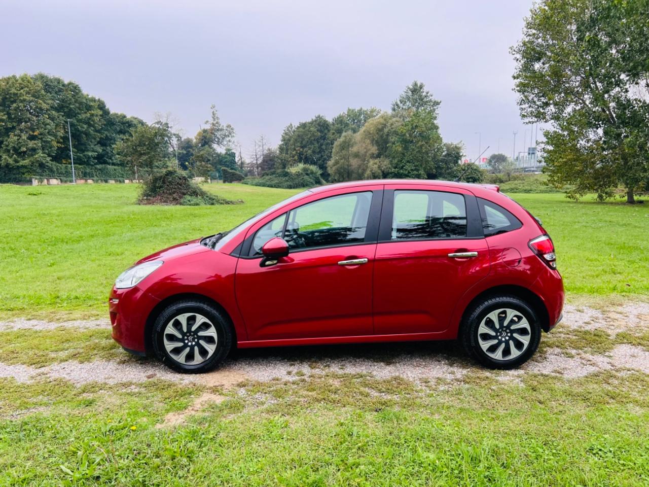 Citroen C3 PureTech 82 Exclusive CON 12 MESI DI GARANZIA