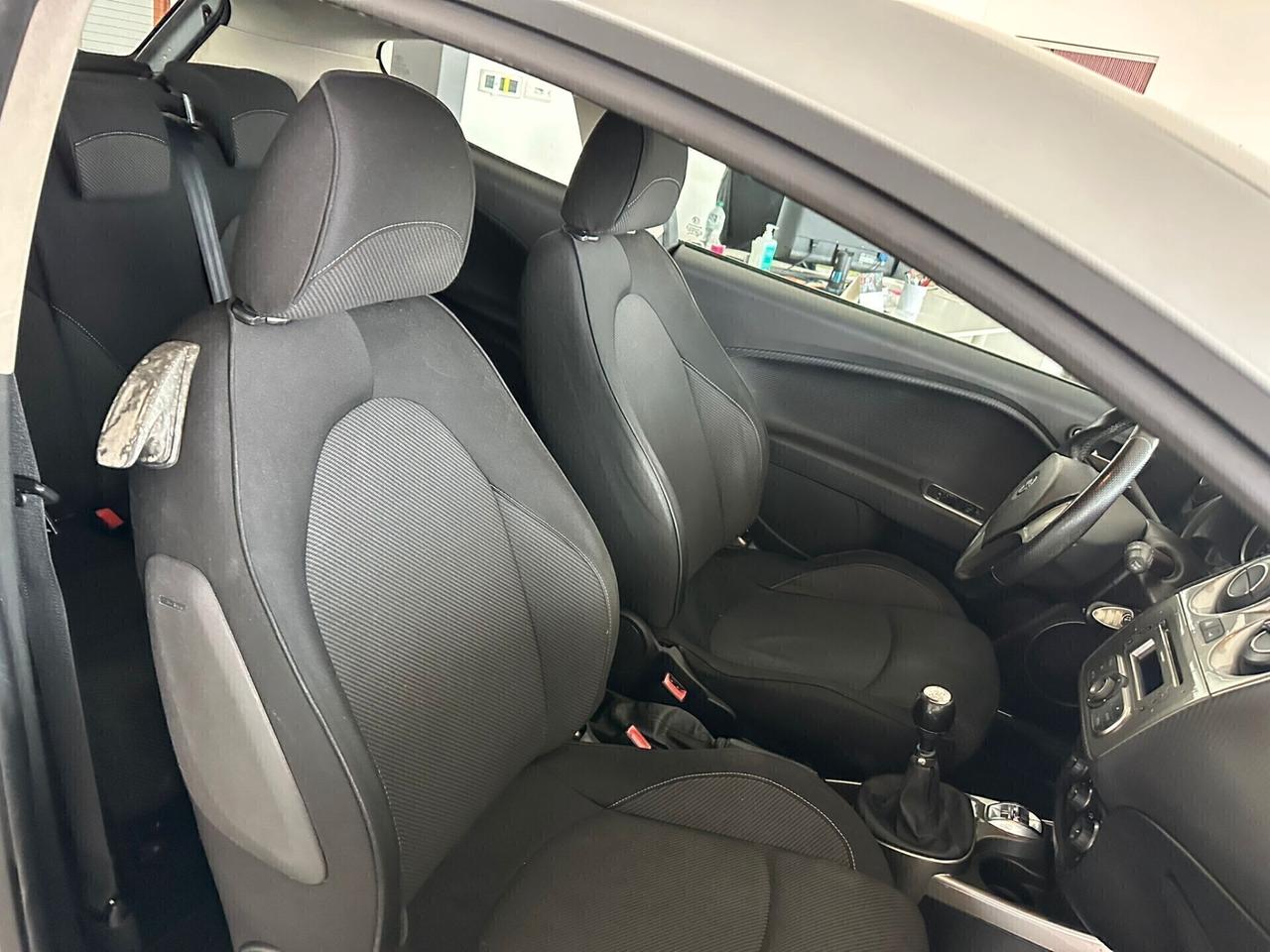 Alfa Romeo MiTo 1.3 JTDm 16V 90 CV Distinctive