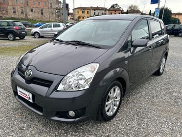 Toyota Corolla Verso 2.2 16V D-4D D-Cat