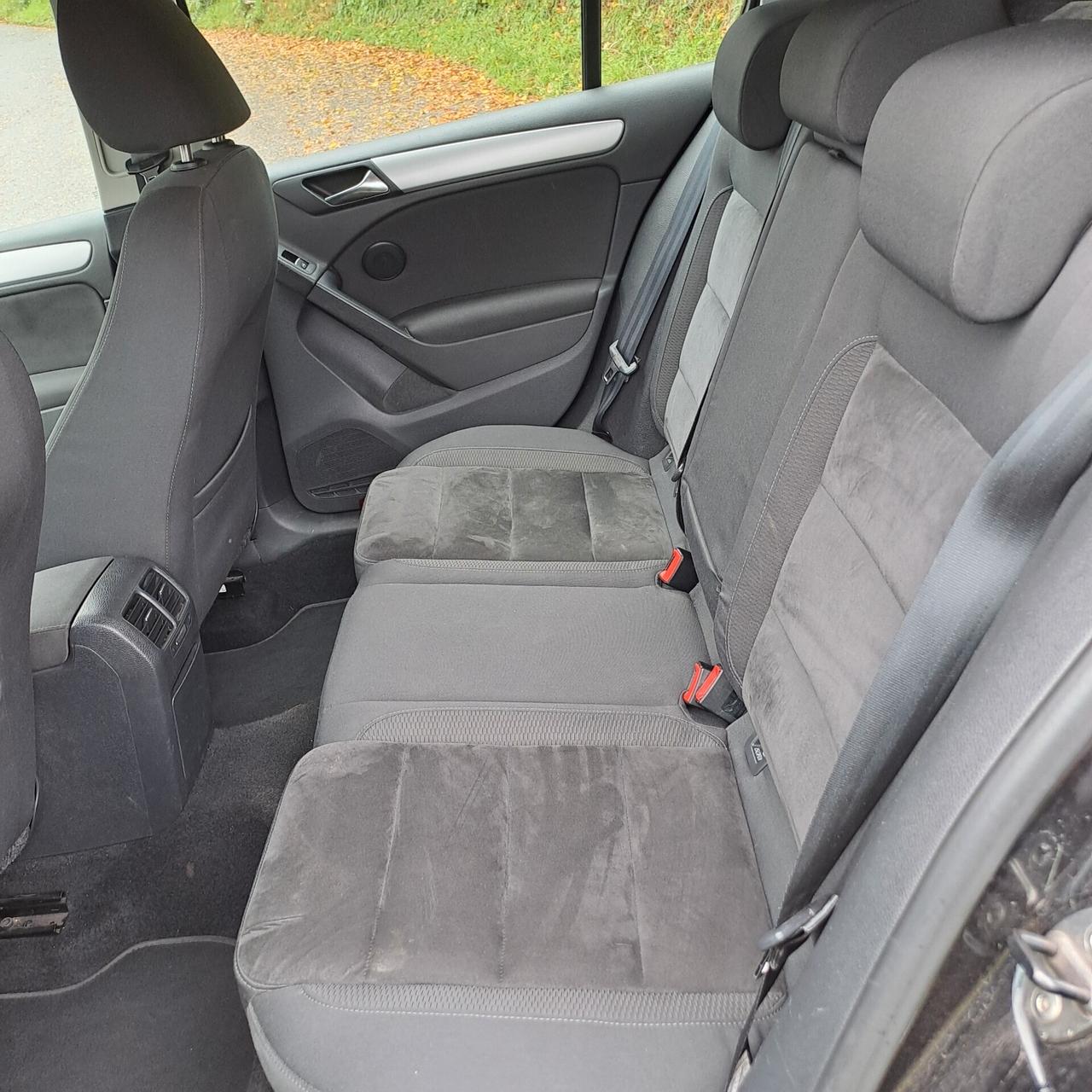 VW GOLF 1.6TDI HIGHLINE Neopatentati