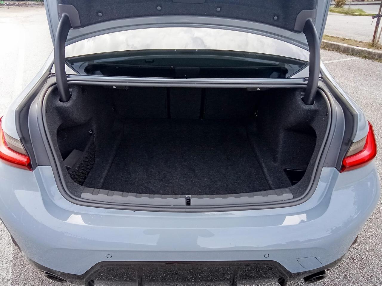 BMW 320 D/48V/XDRIVE/MSPORT/C.AUT/NAVI/PELLE/C.AUT/LED/PDC/IMM.12/23