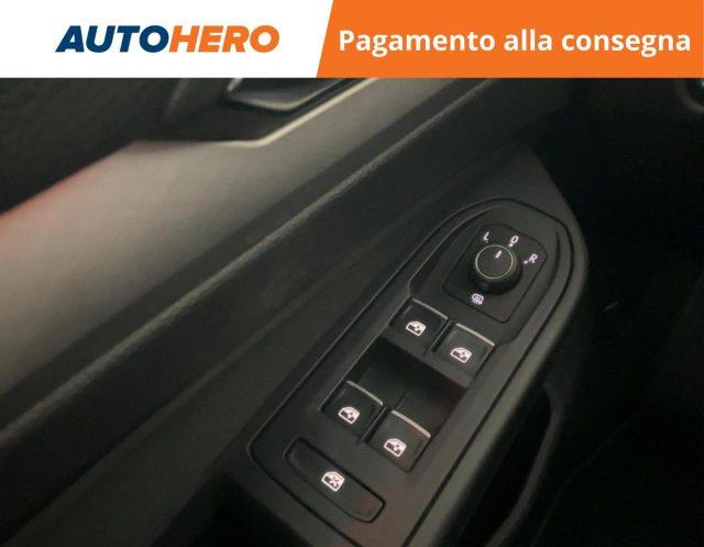 VOLKSWAGEN Golf 1.5 eTSI 150 CV EVO ACT DSG Life
