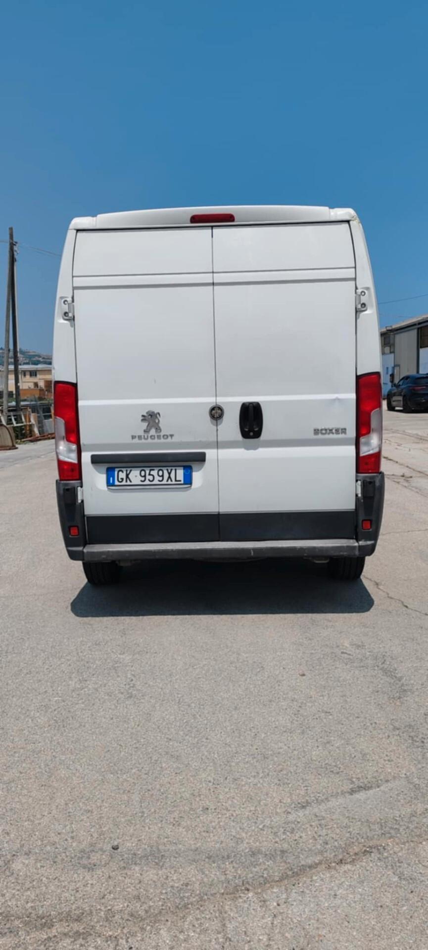 Peugeot Boxer 335 2.2 HDi 130CV Furgone Alto