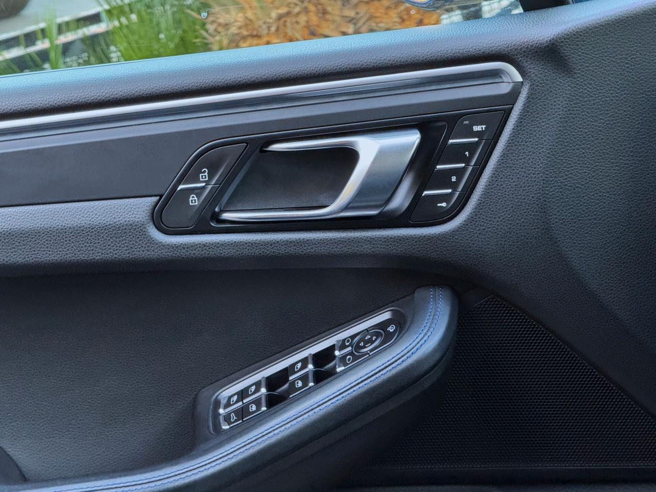 Porsche Macan 2.0 Turbo 265CV TETTO APPROVED