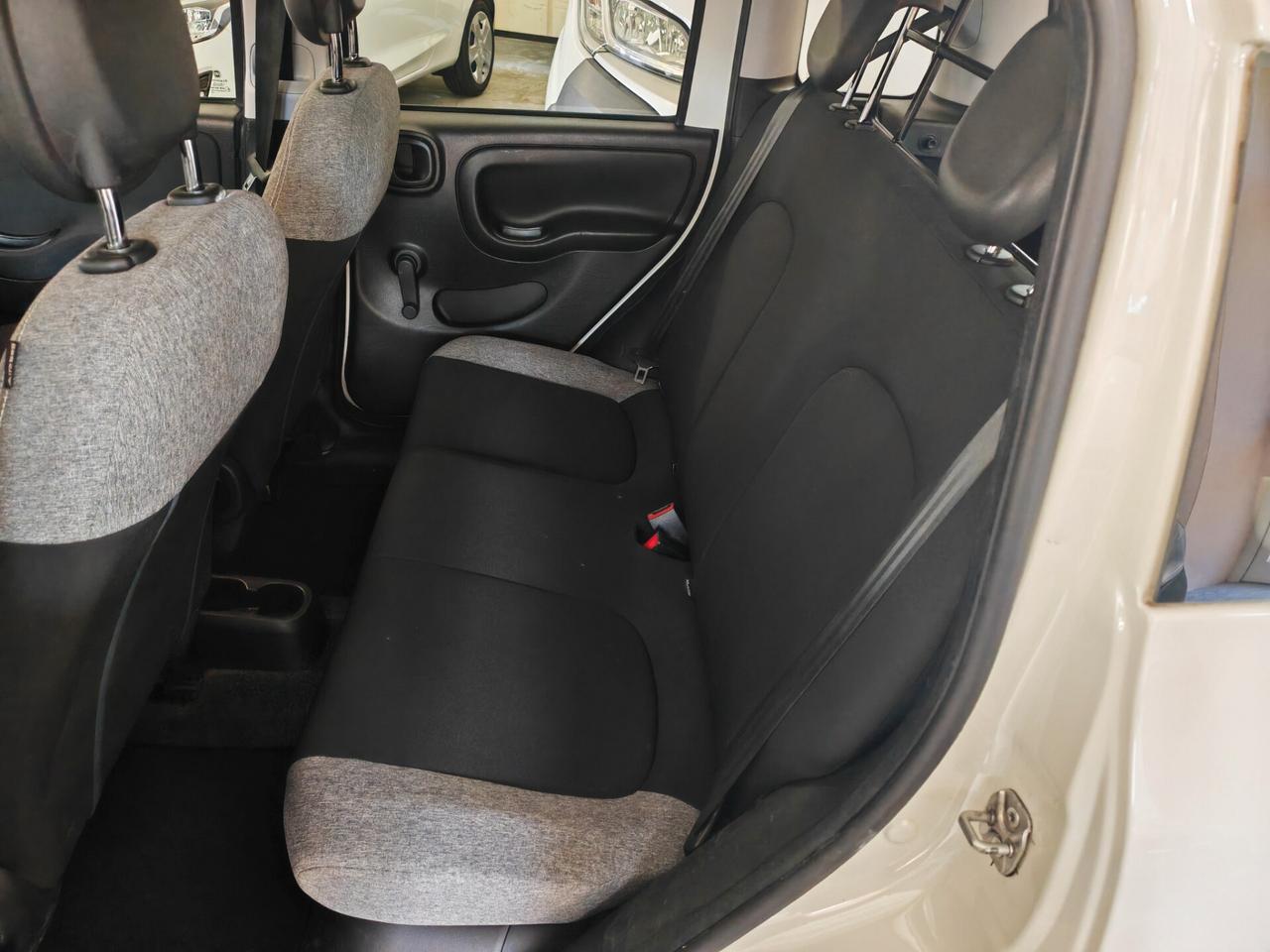 Fiat Panda AUTOCARRO N1 4 posti Van Hybrid City Cross