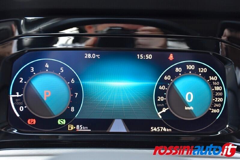 VOLKSWAGEN GOLF 8 1.5 ETSI 131 CV DSG LIFE