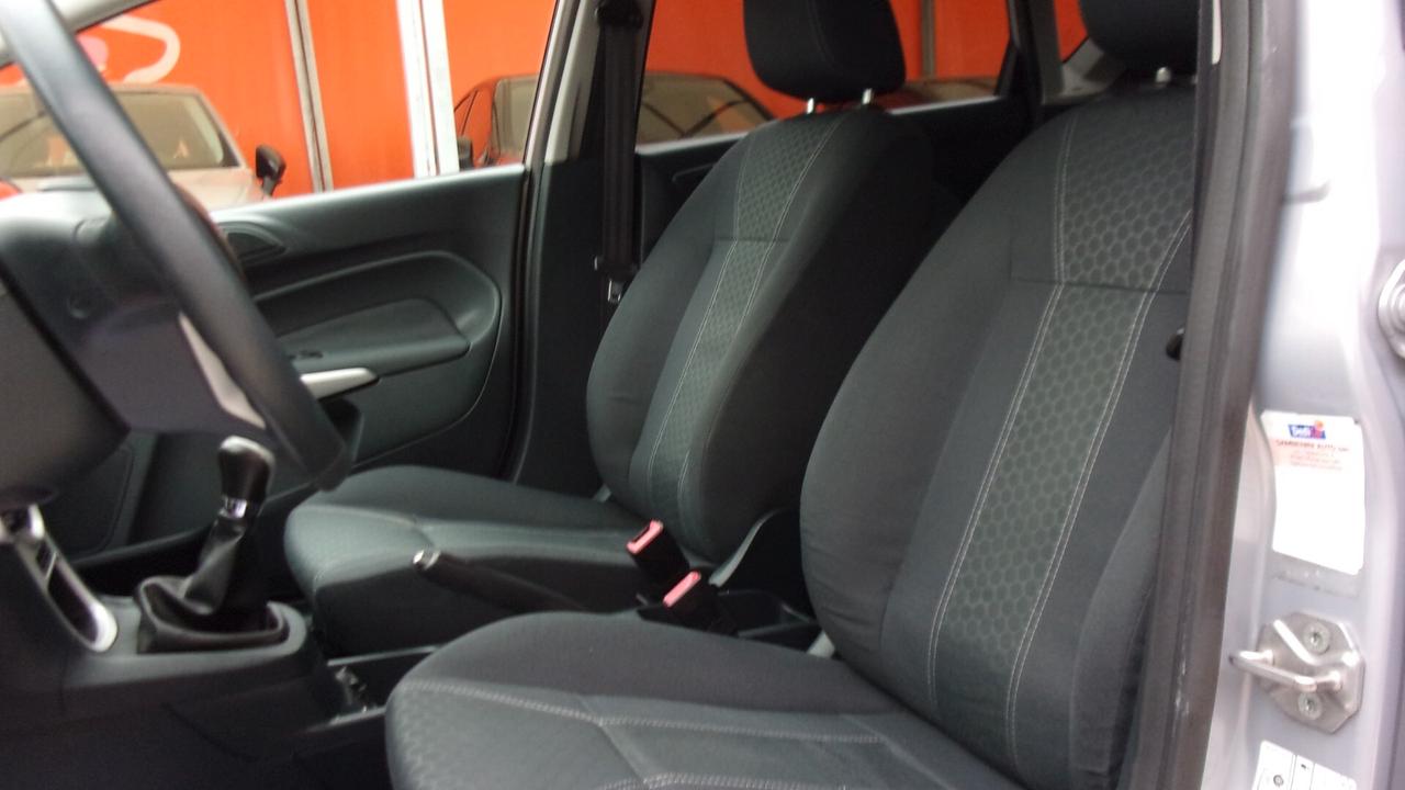 Ford Fiesta 1.4 TDCi 5p. Titanium