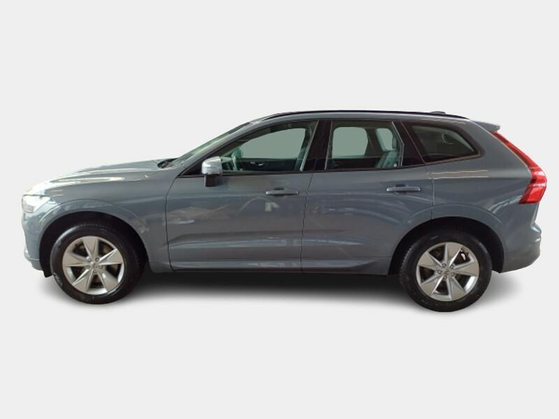 VOLVO XC60 B4 D AWD AUTOMATICO MOMENTUM SUV