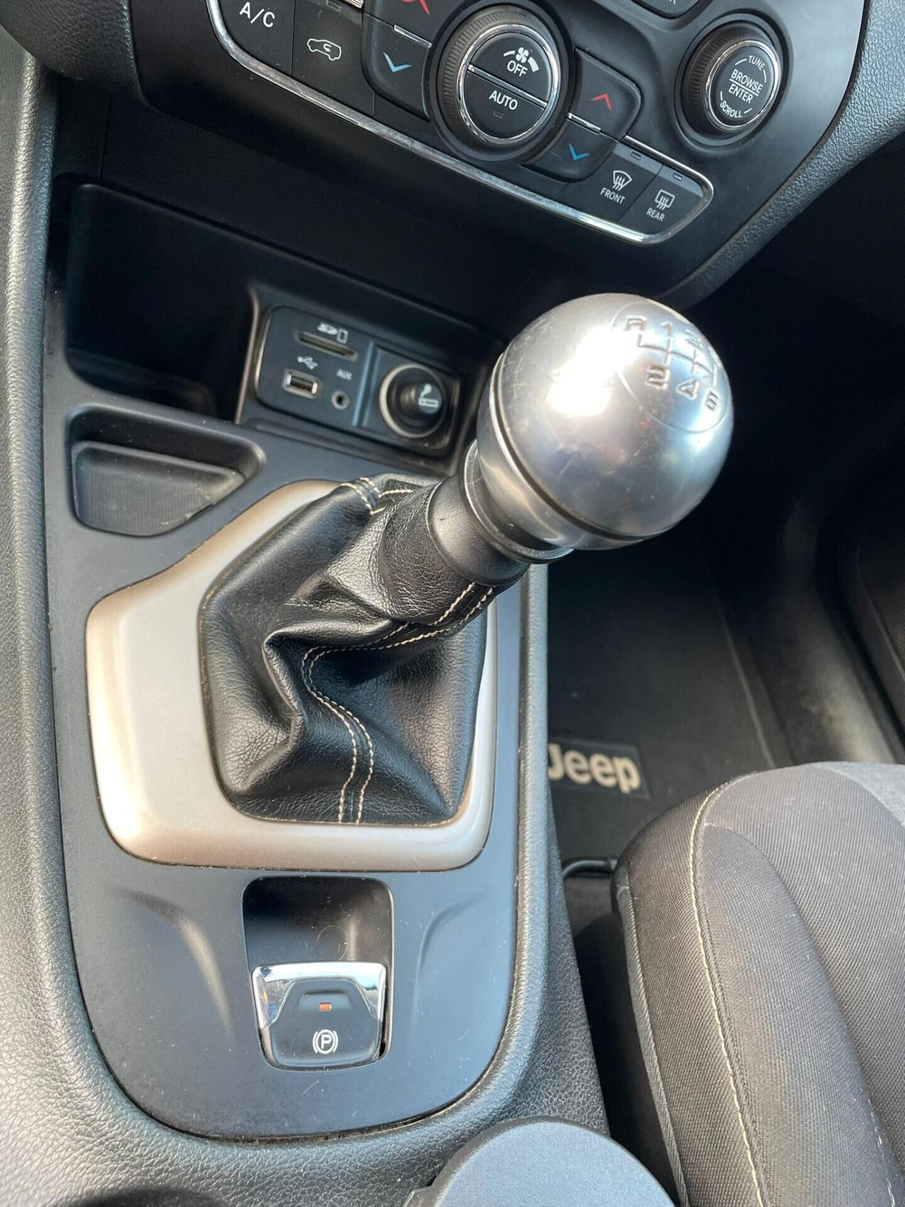 JEEP CHEROKEE 2.0MJT LONGITUDE 140cv