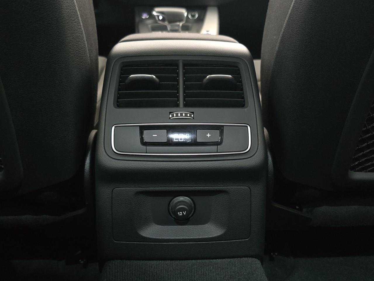 Audi A4 avant 35 2.0 tdi mhev s line edition 163cv s-tronic