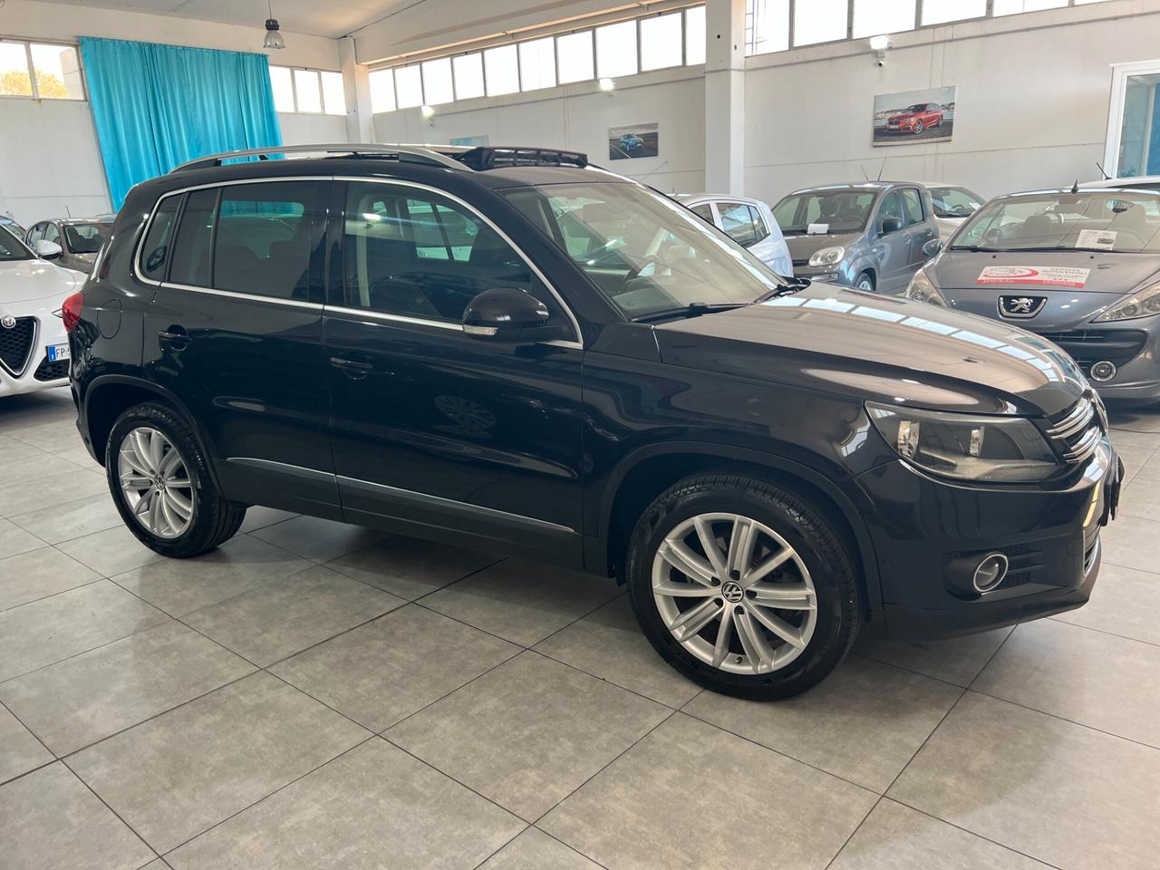 Volkswagen Tiguan 2.0 110 CV - Sport & Style - 2012