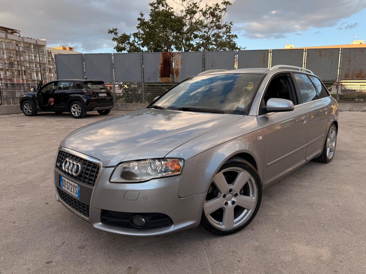 Audi A4 Restyling 2.0/170CV TDI Avant Sline km170