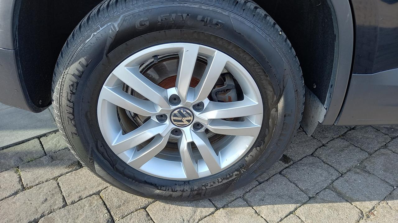 Volkswagen Tiguan 2.0 TDI 110 CV Sport & Style BlueMotion Technology