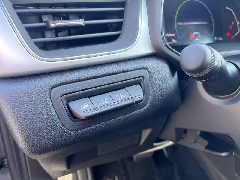 Renault Captur 1.6 E-Tech full hybrid Techno 145cv auto