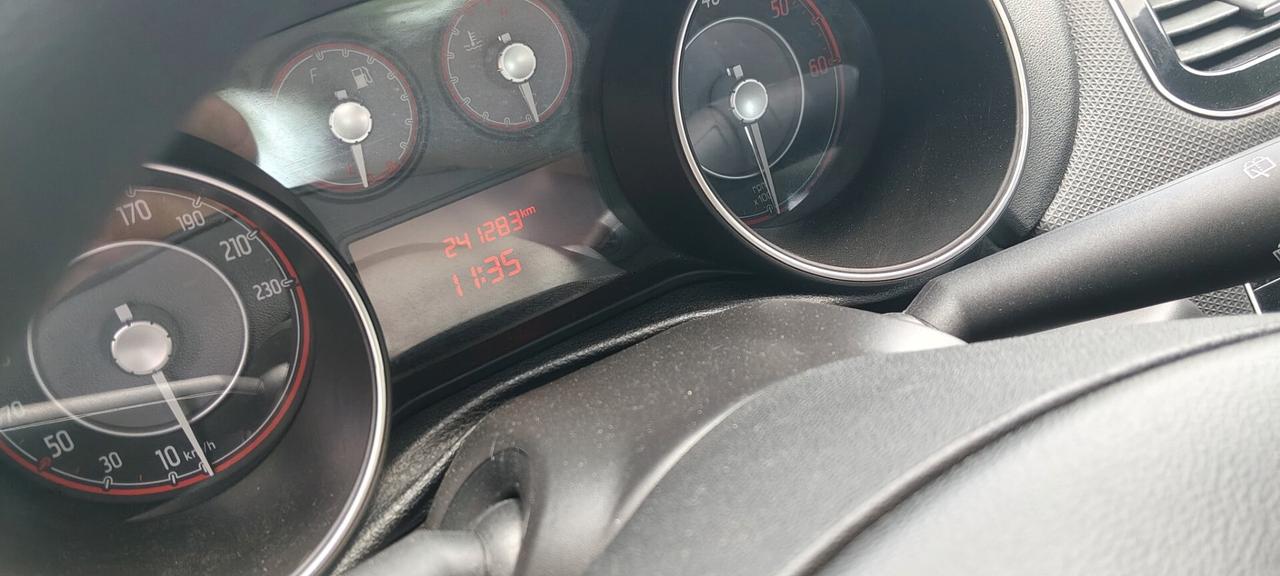 Fiat Punto 1.3 MJT II S&S 95 CV 5 porte Street