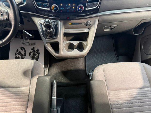 Ford Tourneo Custom 310 2.0 TDCi 170CV PL Titanium