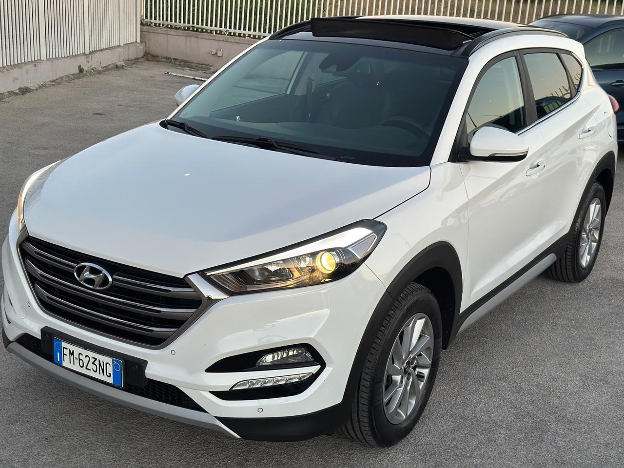 Hyundai Tucson 2018 1.7 116CV XPossible TETTO APRIB