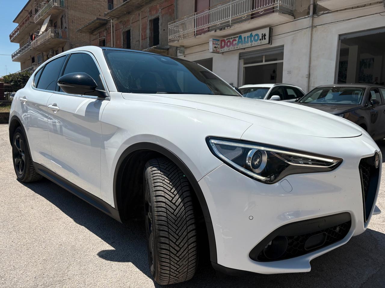 Alfa Romeo Stelvio 2.2 Turbodiesel 180 CV AT8 RWD Business