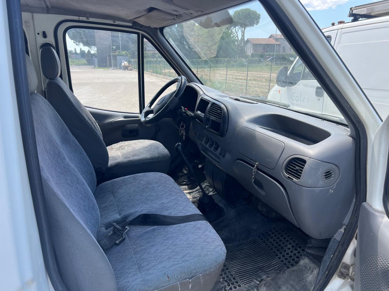 Ford Transit doppia cabina 2.5 TD 6 posti