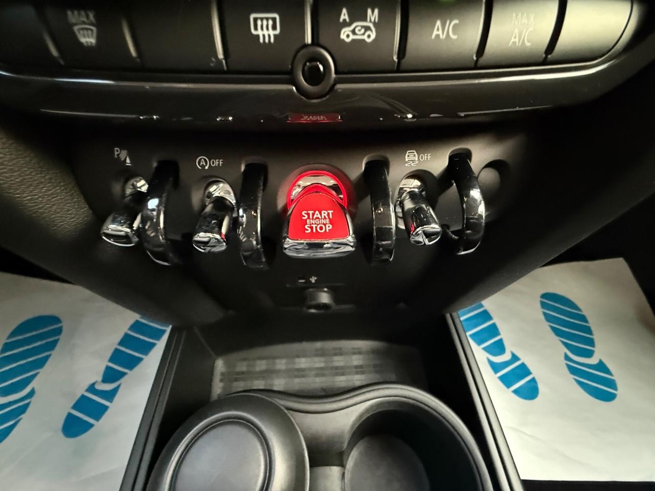 Mini Cooper Countryman 1.5 One - Automatica
