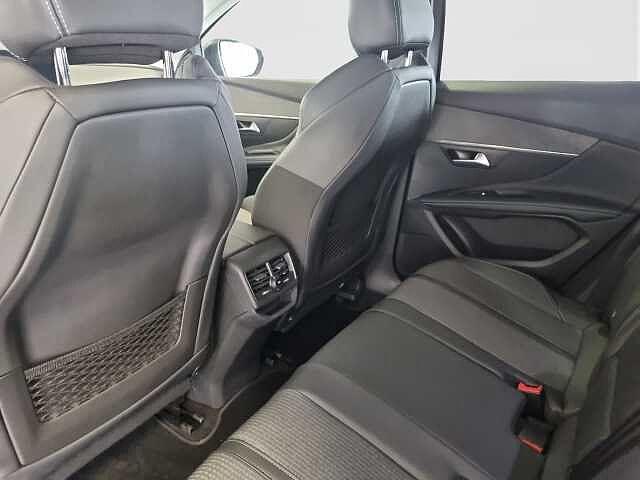 Peugeot 3008 3008 1.5 bluehdi Allure Pack s&s 130cv eat8