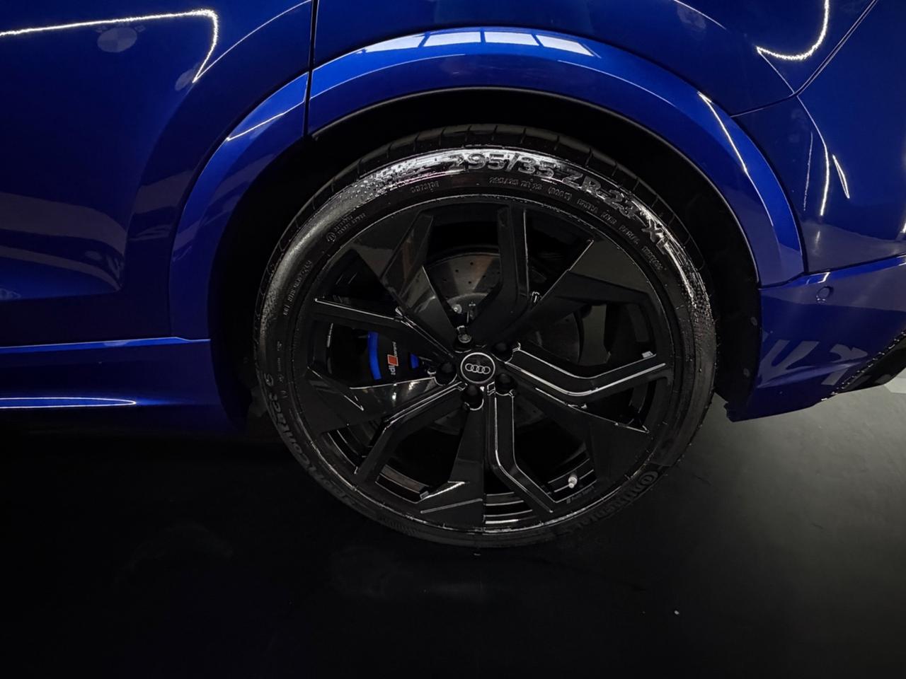 Audi Q8 RS TFSI V8 quattro tiptronic