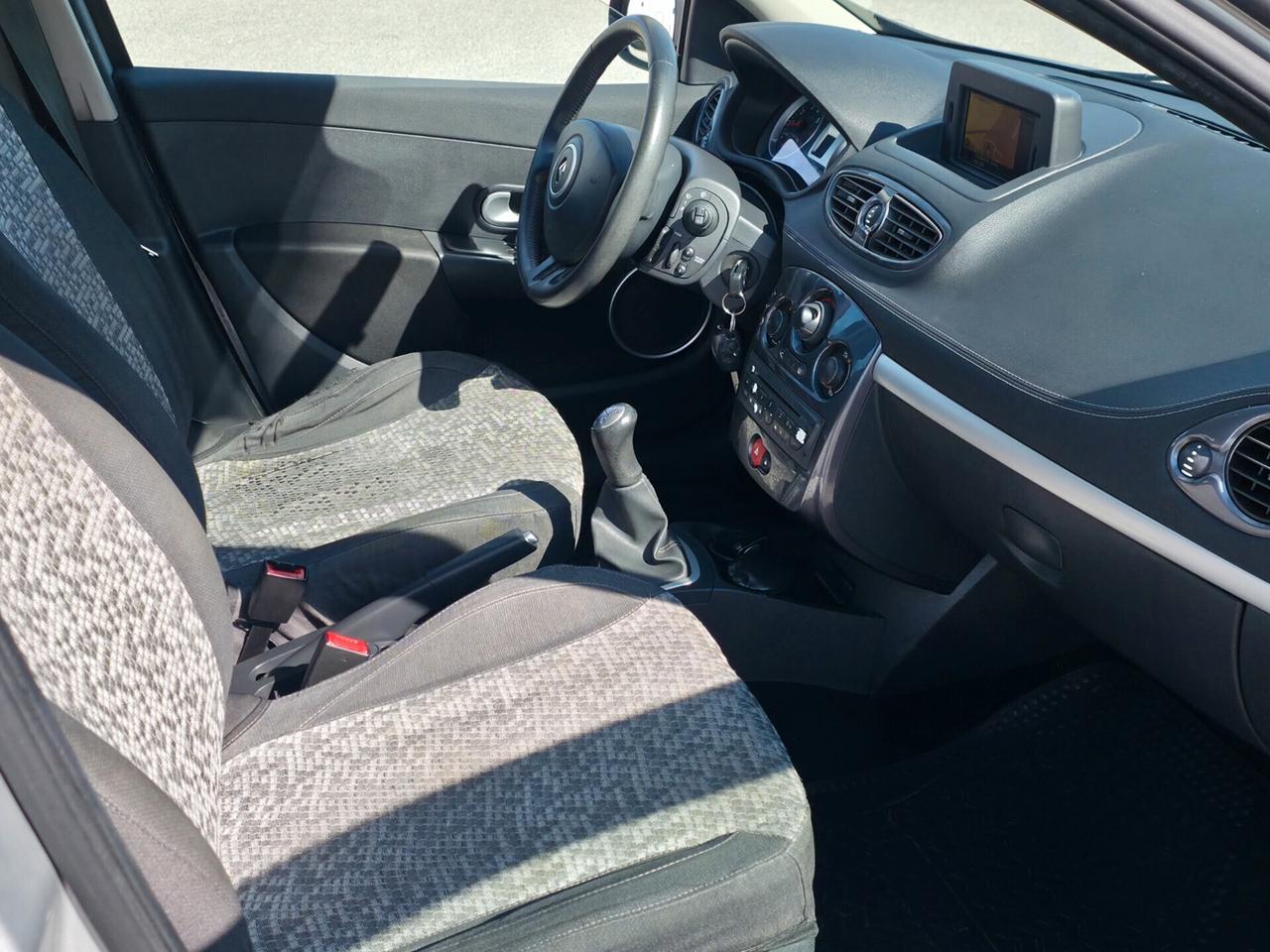 Renault Clio 1.2 benzina 2010 5 porte Luxe